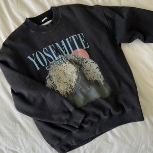 Oversized Vintage Look Sweatershirt